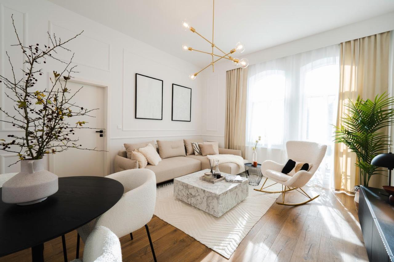 Artelier - Trencianske Teplice Apartamento Exterior foto